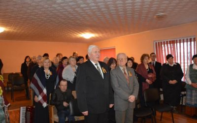 Kazlų Rūdos miesto ir kaimo bendruomenės dalyvavo kultūrinėje iniciatyvoje dainuojant „Lietuva brangi”